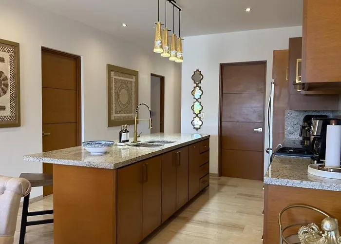 Cozy And Close To Town - Olas 243 Holiday home *
